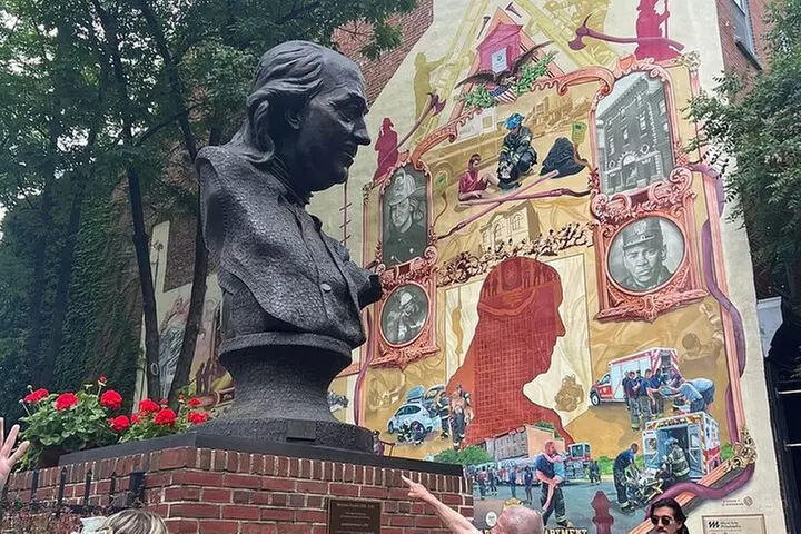 Revolution and the Founders: History Tour of Philadelphia