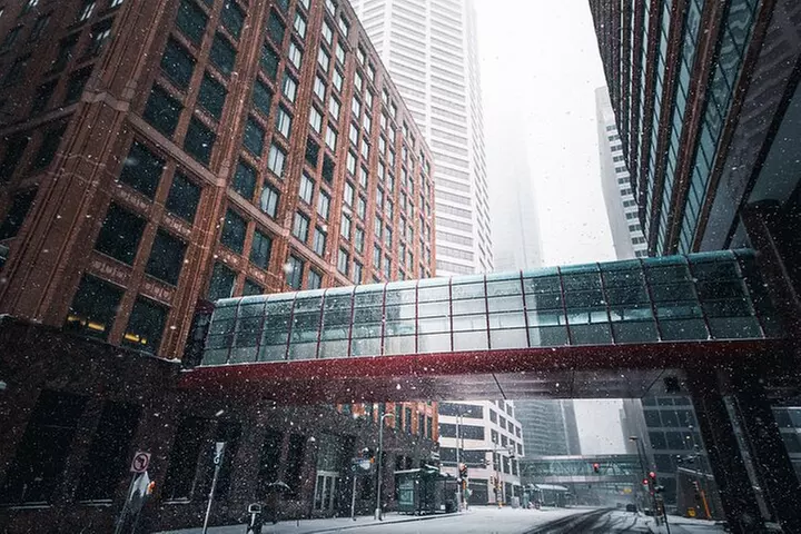 Ultimate Minneapolis Walking Tour & Weather-Safe Skyway Trail