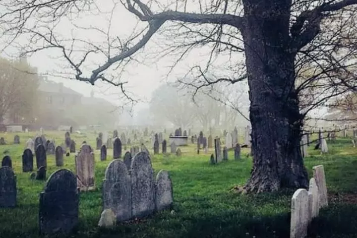 Salem's Best Ghost Tour
