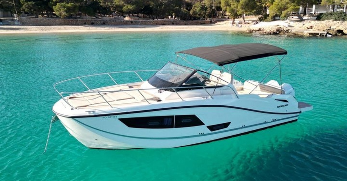 Charter con paddle y snorkel en Ibiza