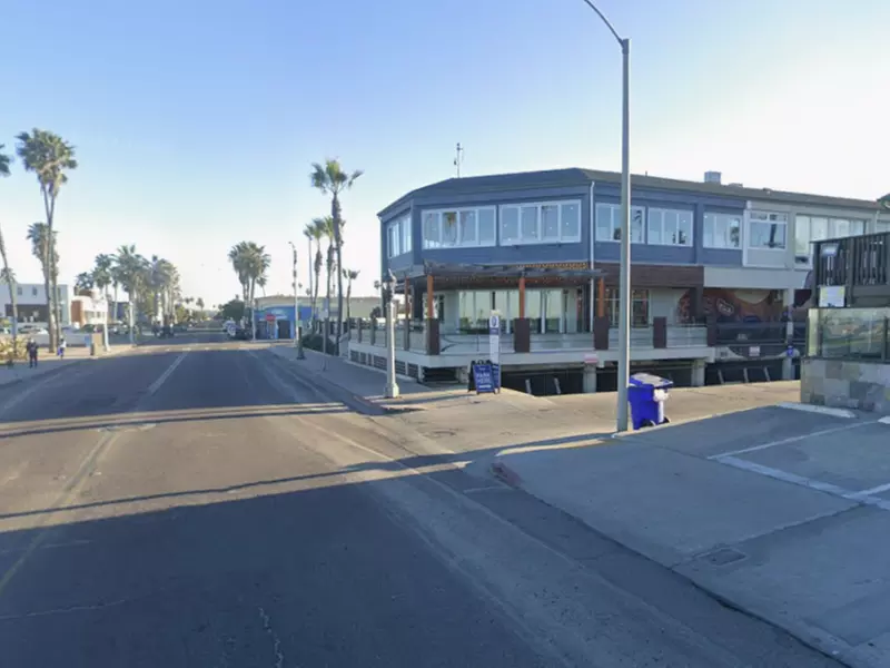 Parking at [SD46] 5083 Santa Monica Ave. Lot