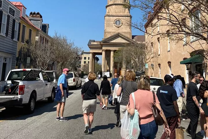 Charleston French Quarter or Brunch Food Tour with 7+ Tastings