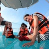 Image 8: Cancun Clear Boat Tour Nichupté & Sea + Drinks Included