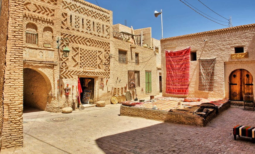 Image 2: ✈ TUNISIE | Tozeur - Sous les étoiles du Sahara – Réveillon tunisie...