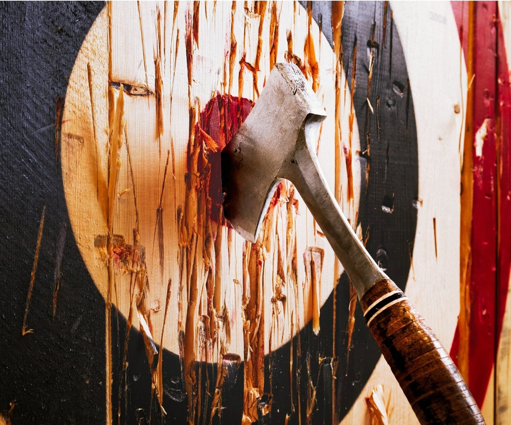 $30 for 1 Hour Worth Of Virtual Reality, Axe Throwing, Escape Rooms...