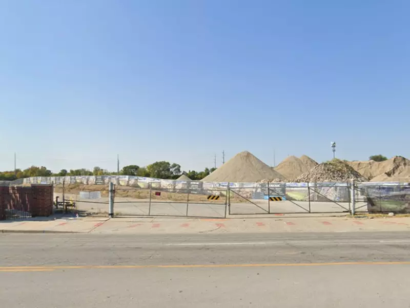 Parking at 402 Kentucky Ave. Lot