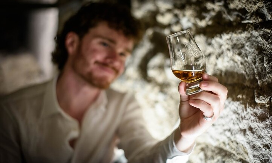 Image 2: Luxury Whisky Tasting in Edinburgh's Underground Vaults | 90min