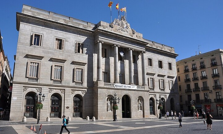 Image 17: Tour privado a pie por el Barrio Gótico y El Born con guía local