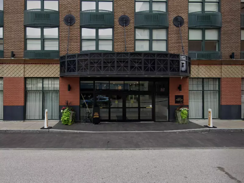 Parking at Hotel Indigo Cleveland - Valet Kiosk