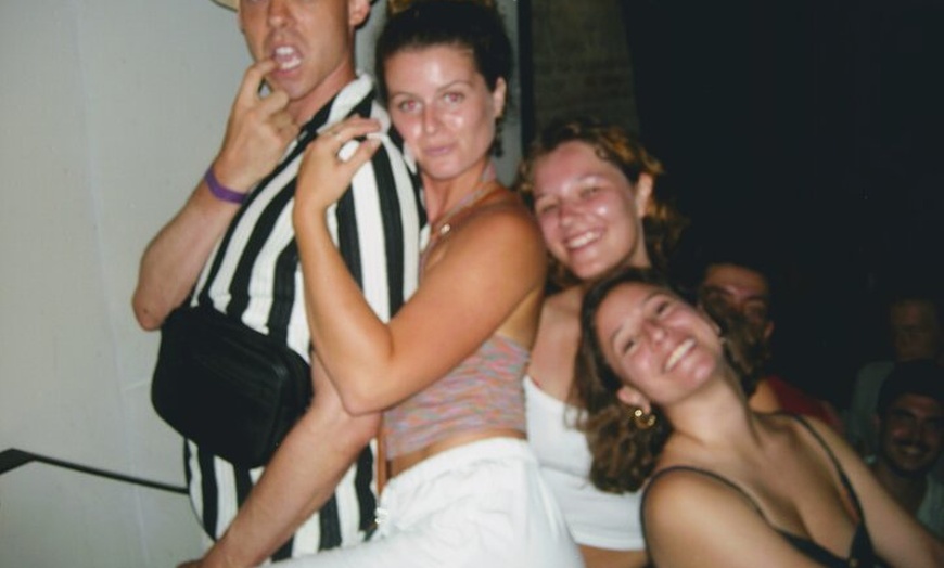 Image 44: OG Barcelona Night Adventure — 3 bares, 3 chupitos y entrada VIP al...