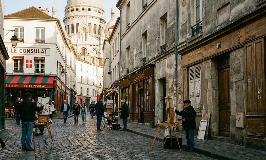 Image 6: Visite guidée culturelle à pied de Montmartre