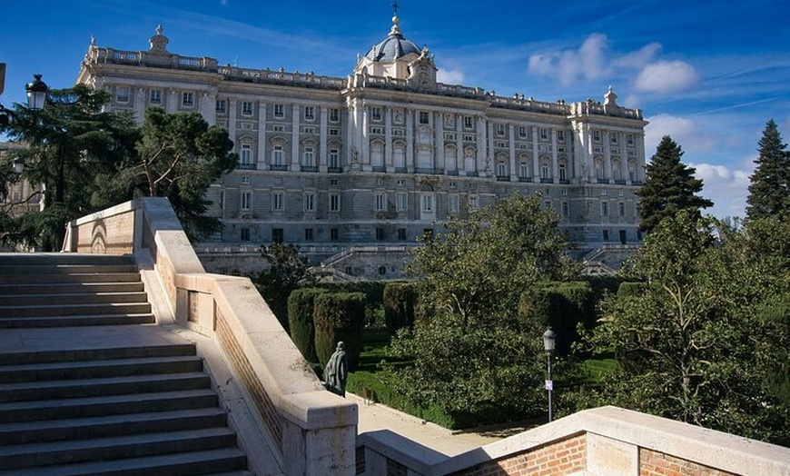 Image 3: Madrid : Historias Ocultas con Secretos y Sorpresas