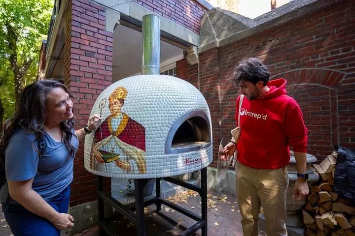Boston's North End: A Small Group Foodie Adventure