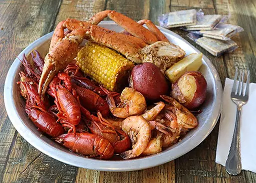 5% Cash Back at Red Crab Juicy Seafood - Garland