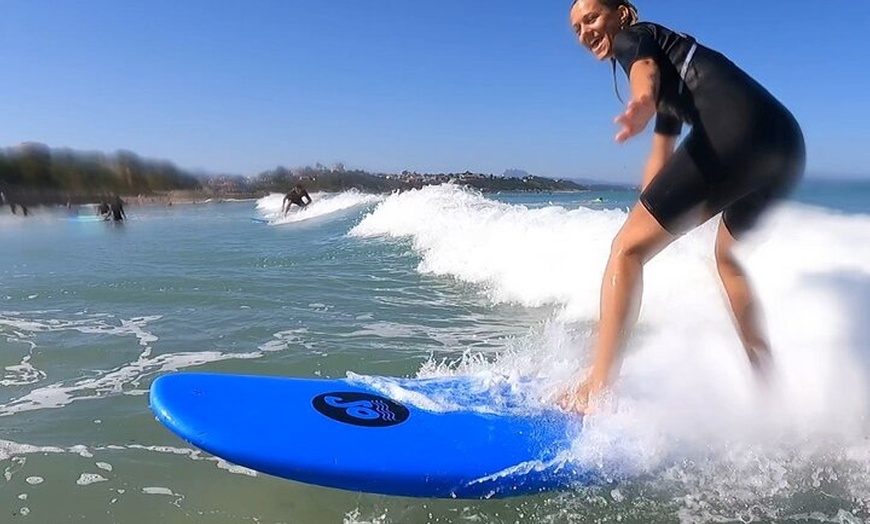 Image 3: Cours de surf débutant au Pays basque