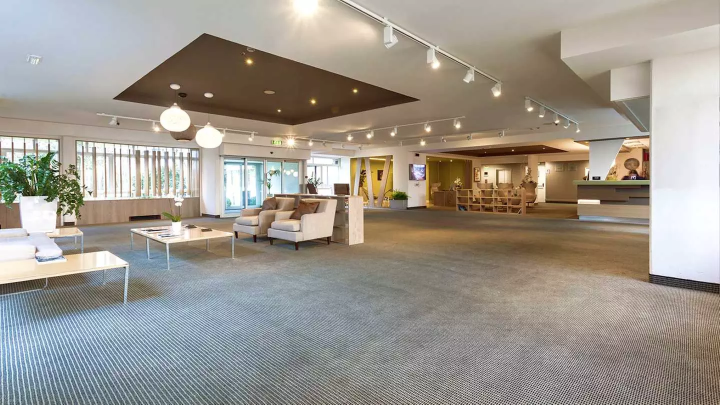 ✈ EMILIA ROMAGNA | Bologna - Living Place Hotel 4*, 2 notti - Pisci...