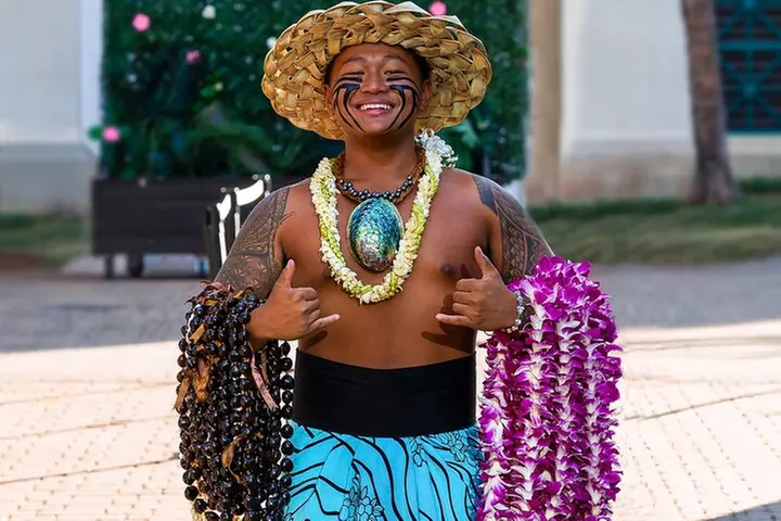 Ka Moana Lūʻau at Aloha Tower – Oceanfront Honolulu Luau Show