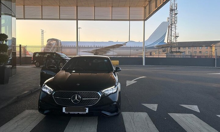 Image 15: Heathrow Airport to Southampton Transfers