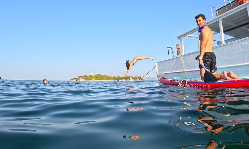 Image 14: Sunset Cruise in Alcudia with Tapas & Swimming
