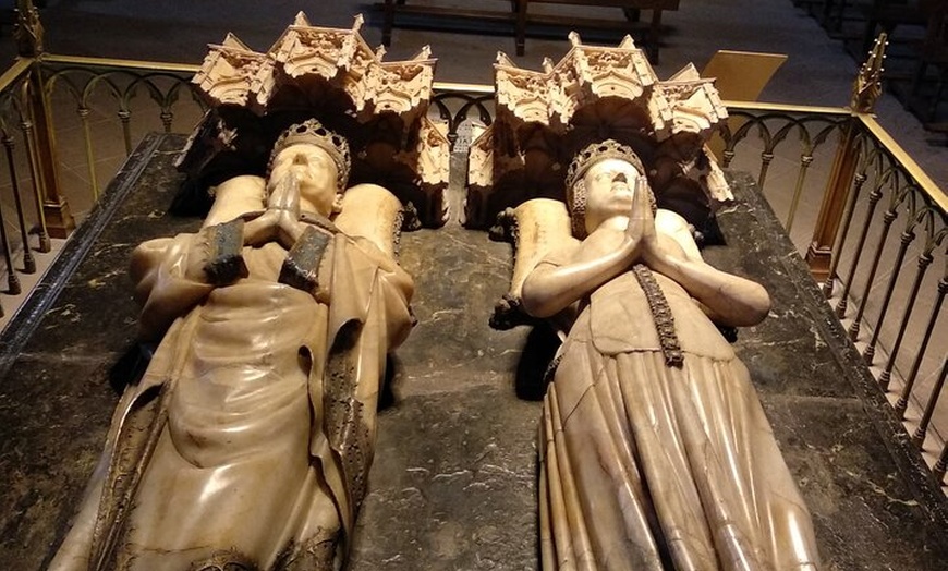 Image 5: Visita Guiada Catedral Pamplona Historia Curiosidades y Arte