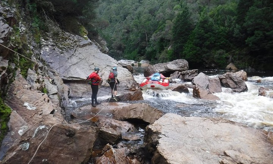 Image 5: King River Raft & Steam Experience