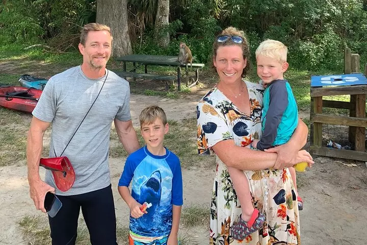 Clear Canoeing and Wildlife Sightseeing at Silver Springs