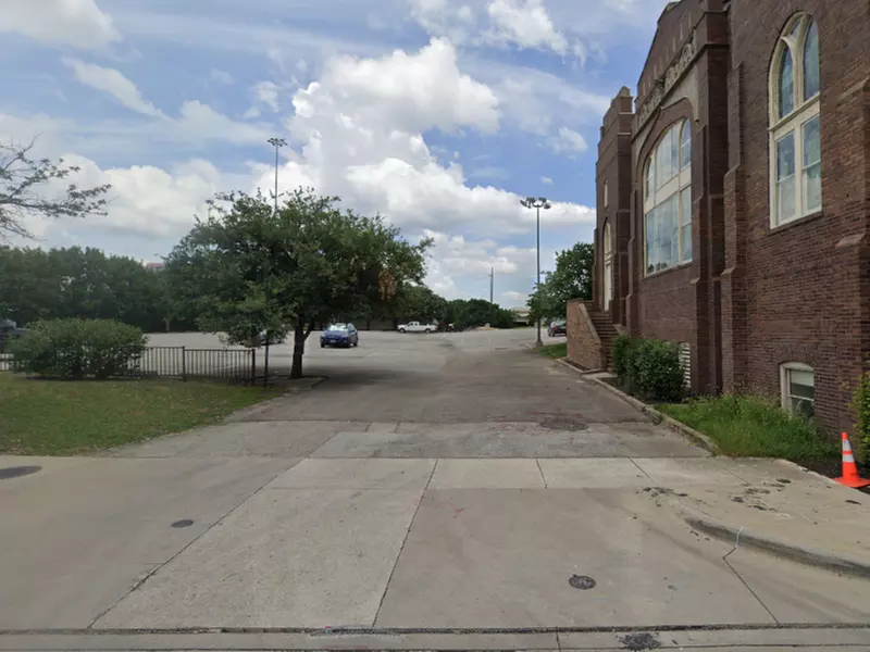 Parking at One Arts Plaza Lot