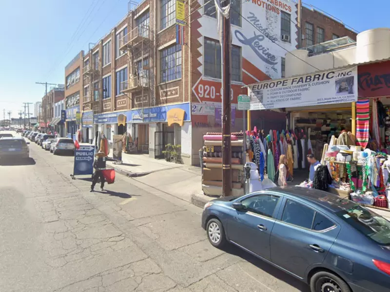 Parking at 905 Maple Ave. Lot