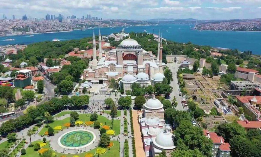 Image 2: ✈ TURQUIE | Istanbul - Akgün Istanbul 5*, 2 nuit - City break