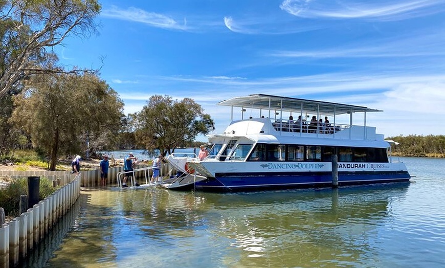 Image 8: Murray River Lunch Cruise