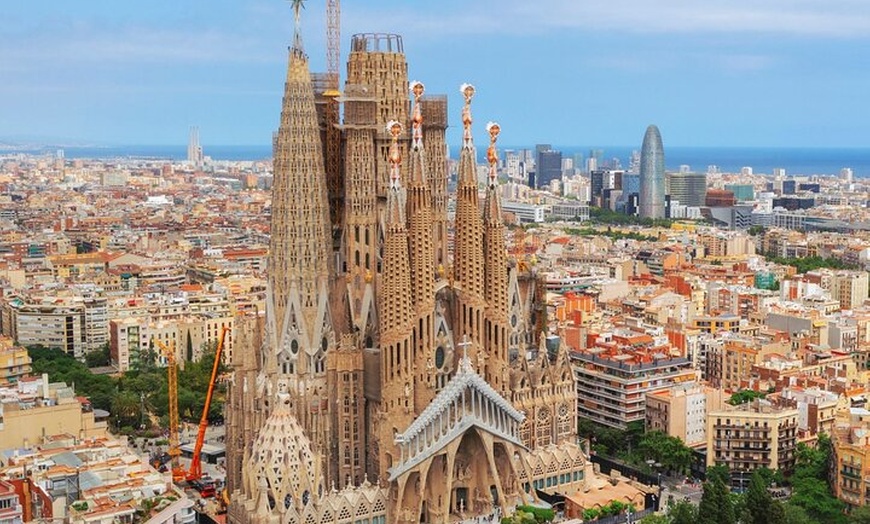 Image 4: 6 Horas Barcelona Tour Privado y Turismo