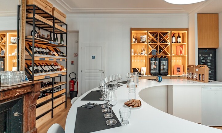 Image 13: Masterclass vins de Bordeaux et accord fromages & charcuteries