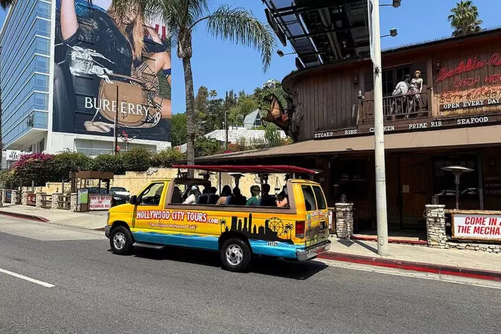 Hollywood and Celebrity Homes Bus Tour