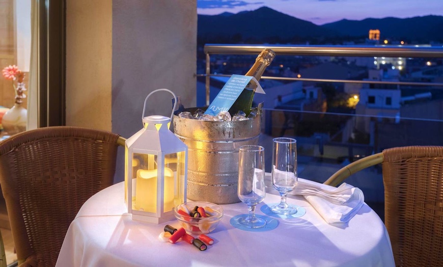 Image 7: ✈ COSTA BARCELONA | Pineda de Mar - Sumus Hotel Stella & Spa 4*, 2 ...