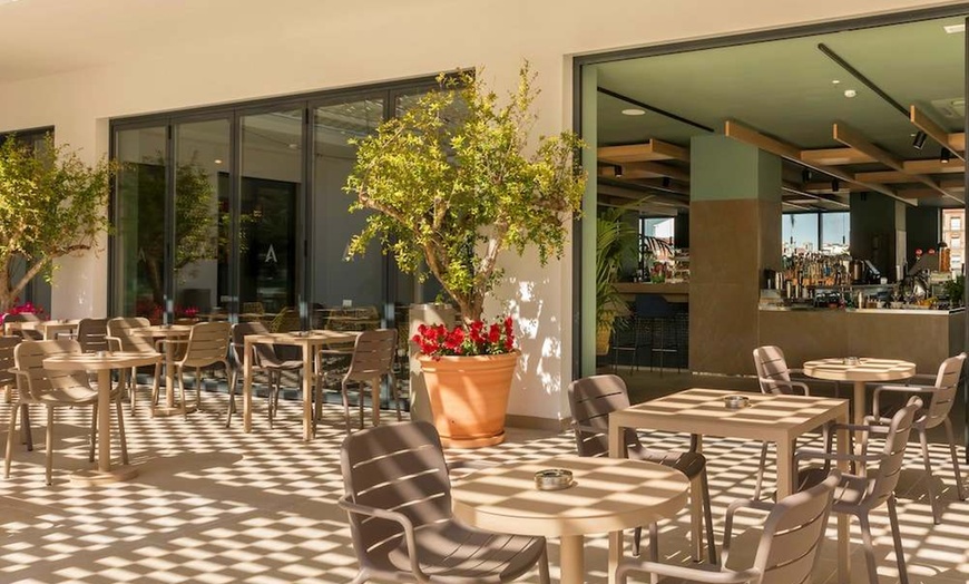 Image 22: ✈ COSTA BARCELONA | Malgrat de Mar - AQUA Hotel Silhouette & Spa - ...