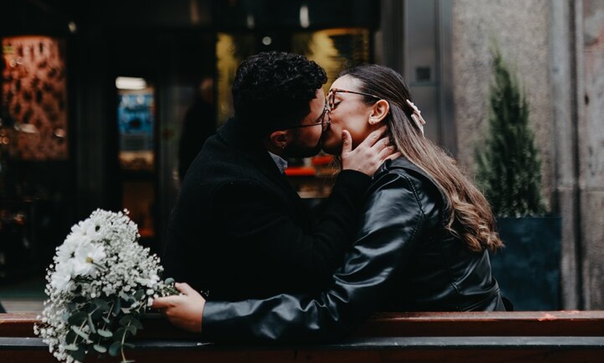 Image 35: Sesión de fotos en pareja & tour fotográfico, Madrid