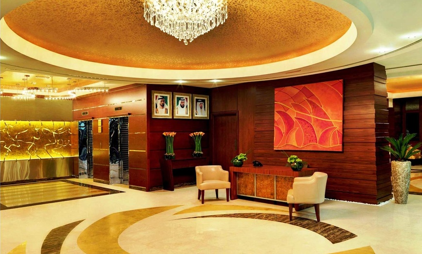 Image 18: ✈ VEREINIGTE ARABISCHE EMIRATE | Dubai - Park Regis Kris Kin Hotel ...