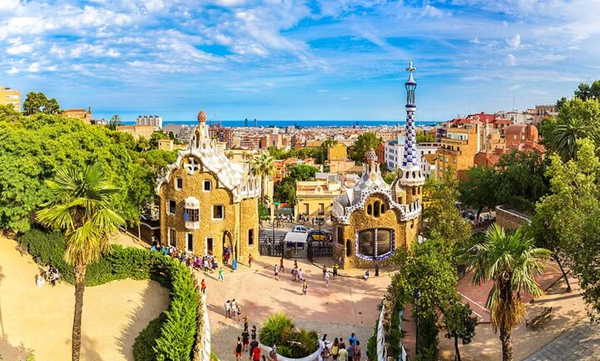 Image 8: Visita guiada sin colas al Parque Güell de Barcelona