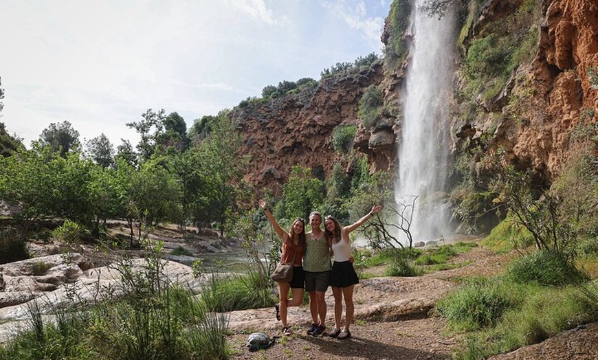 Image 36: Valencia: Aguas Termales de Montanejos y la Cascada de la novia