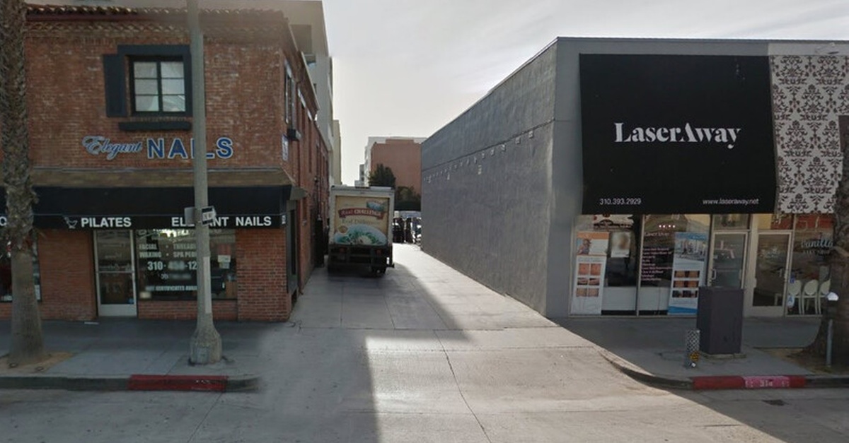 Parking at [SQ86] 500 Wilshire Blvd. Lot