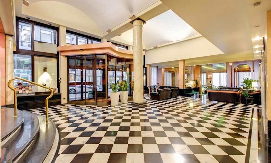 Image 1: ✈ ITALIEN | Mailand - Brunelleschi Hôtel Milan 4*, 2 Nächte - City ...