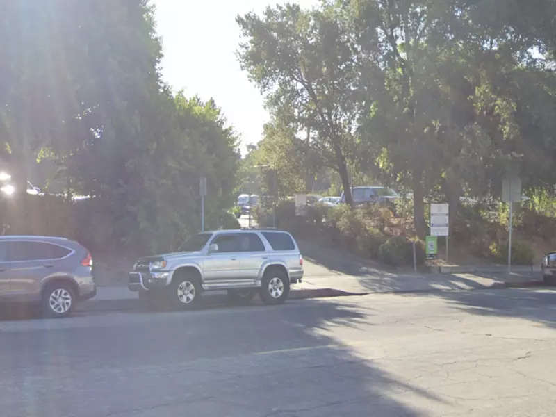 Parking at [SQ43] 140 Chestnut St. Lot - Second Medium