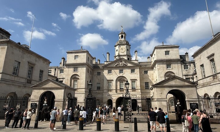 Image 18: Private Tour: Black Taxi Tour of London