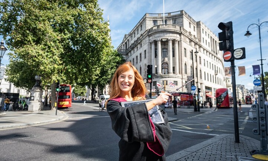 Image 11: Adult-Only Harry Potter London Tour with Cocktails