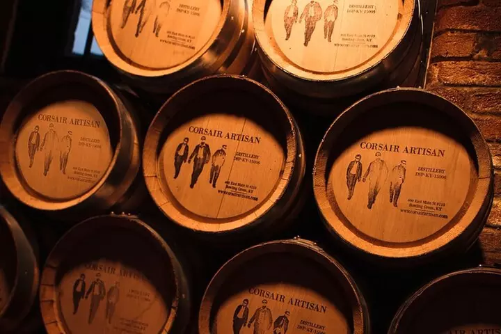 Tennessee Whiskey Experience: Bus Tour with 11+ Whiskey Tastings