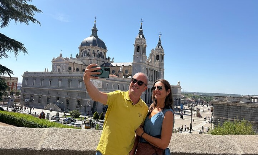 Image 9: Tour Privado con Tuk Tuk Zero: Corazón Histórico. 1h 15min