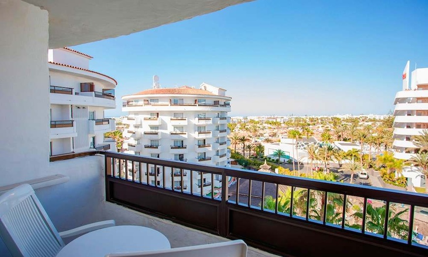 Image 8: ✈ GRAN CANARIA | Playa del Ingles - Hotel Servatur Waikiki 3* - Śni...