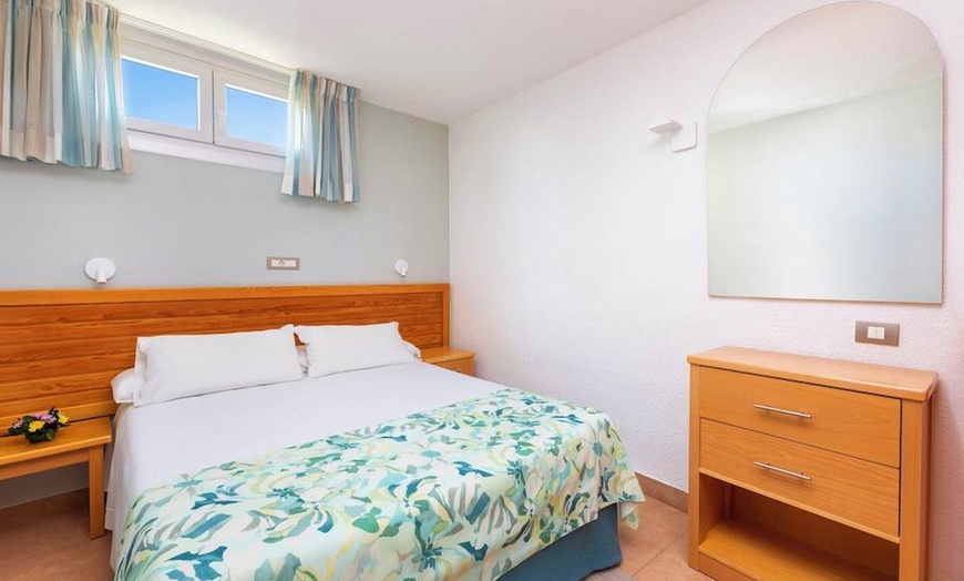 Image 7: ✈ GRAN CANARIA | Playa del Ingles - Mur Aparthotel Buenos Aires 3* ...