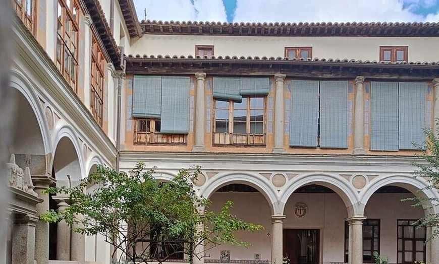 Image 5: Tour al convento con cata de vinos y mazapán en Toledo