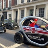 Image 8: The Ultimate Driving Tour, Karting around the Sights of London